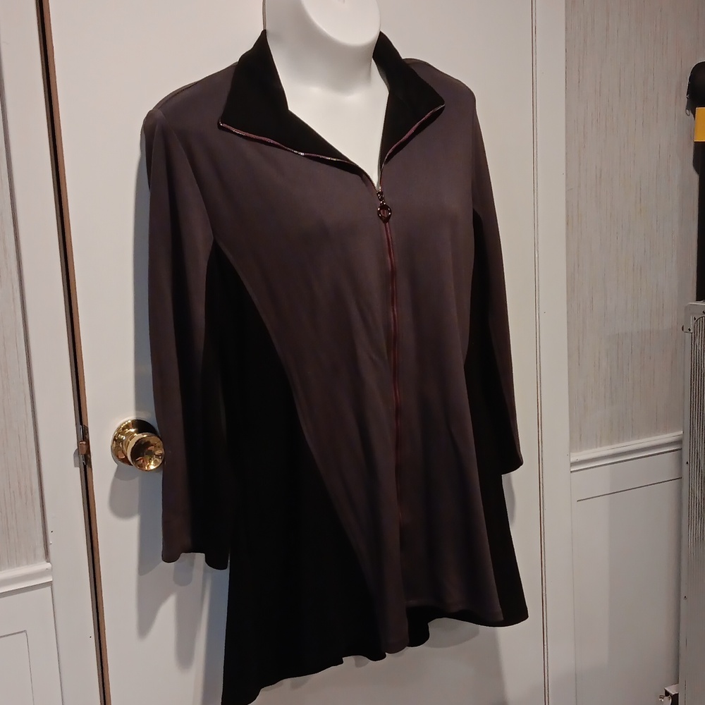 By JJ Chic Grey Black Long-Sleeve boutique flared jacket